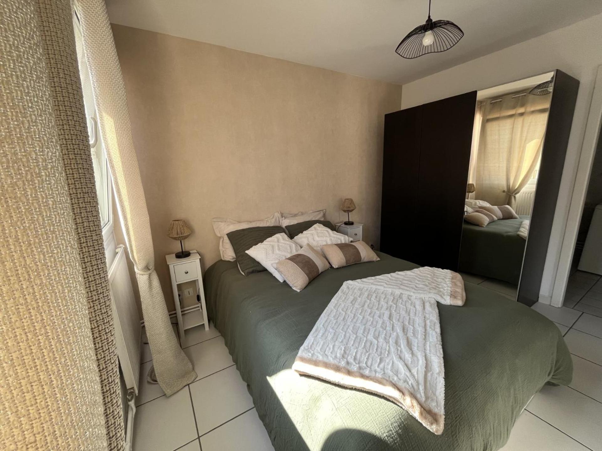 Le Marnie Apartment Metz Ngoại thất bức ảnh